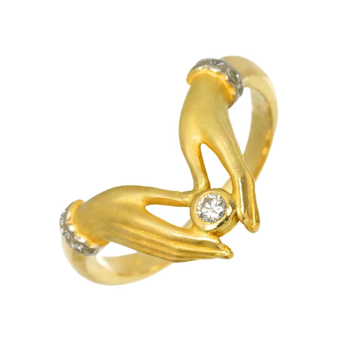 CARRERA Y CARRERA DIAMOND RING YG 750: Carrera y Carrera Diamond Ring YG 750 Brand: Carrera y Carrera Type/Style: Ring Material: 750 Yellow White Gold, Main Stone Natural Color: Yellow Gold Size: 6(US) Accessories: None Accesso