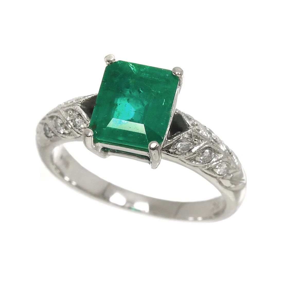 EMERALD DIAMOND RING PLATINUM - 3