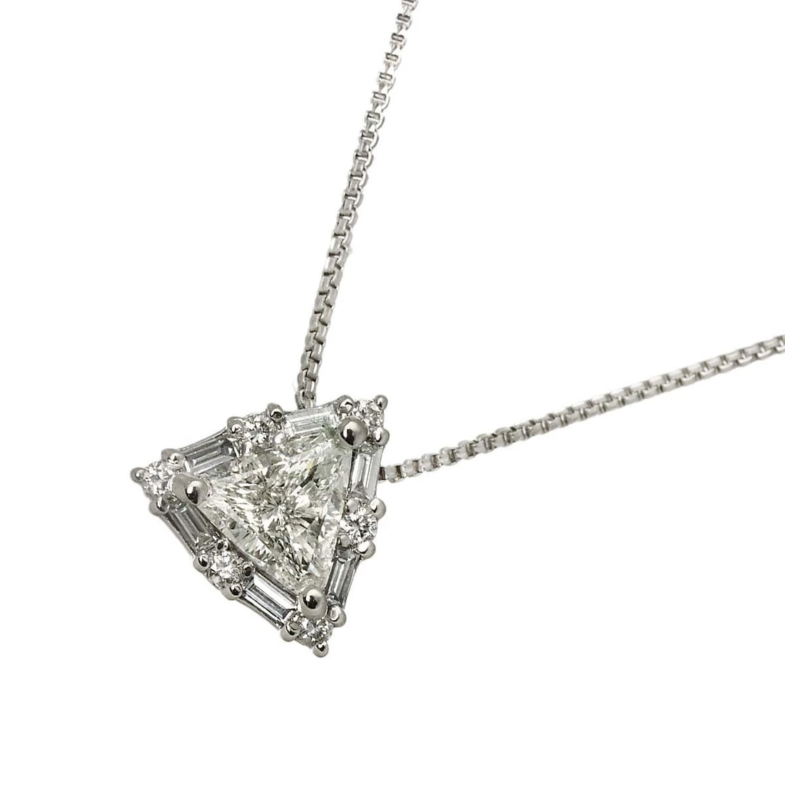 DIAMOND NECKLACE PLATINUM: Diamond Necklace Platinum Brand: Unbranded Type/Style: Necklace Material: Platinum, Main Stone Natural Color: Platinum Size: internal circumference of the chain:17.9inch(Adjustable) Top Charm(max):W 1