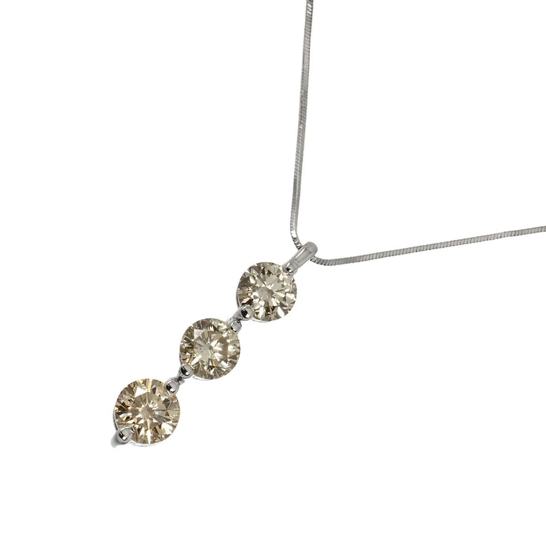 DIAMOND NECKLACE PT PLATINUM: Diamond Necklace Pt Platinum Brand: Unbranded Type/Style: Necklace Material: Platinum, Main Stone Natural Color: Platinum Size: internal circumference of the chain:17.7inch(Adjustable) Top Charm(max):