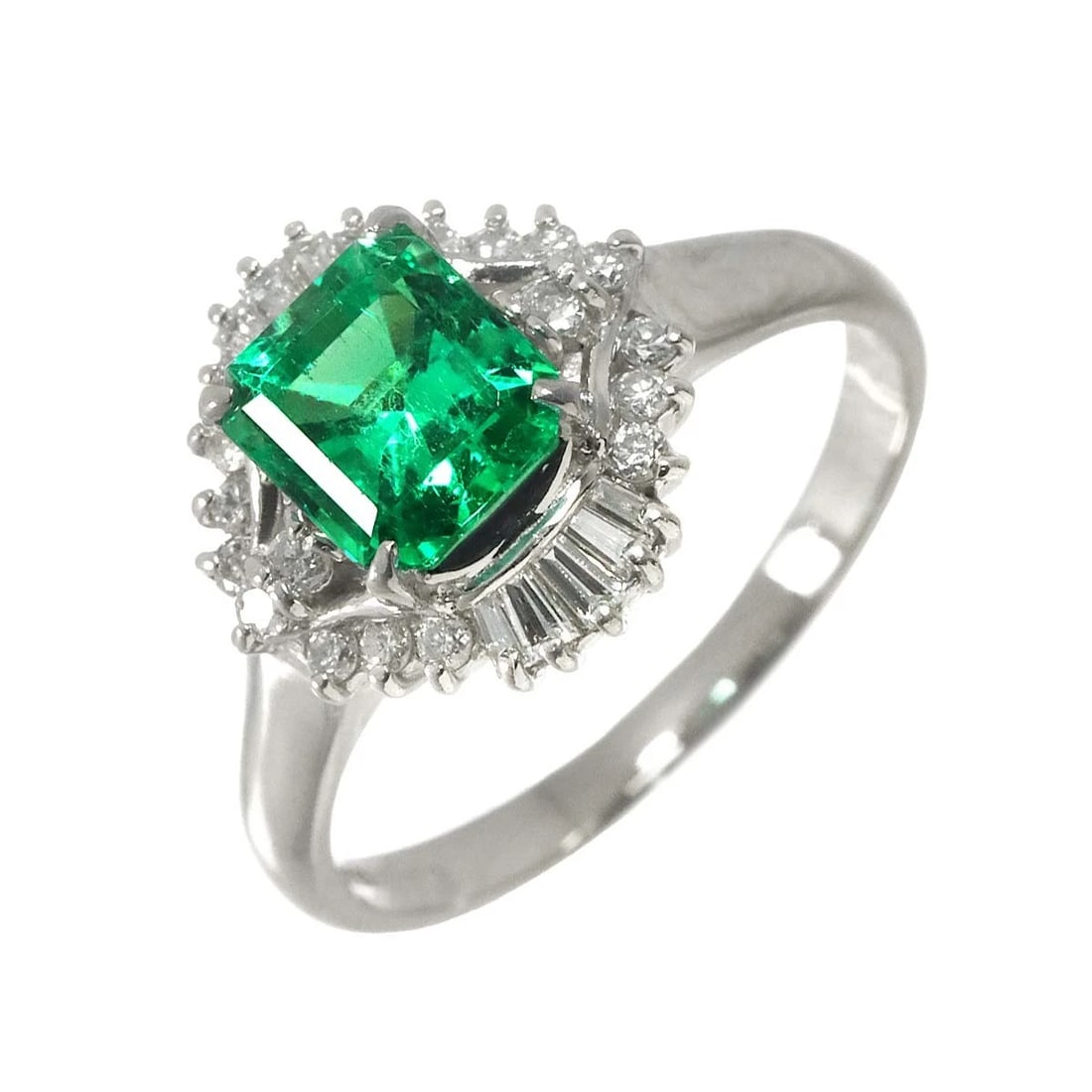 EMERALD DIAMOND RING PT PLATINUM: Emerald Diamond Ring Pt Platinum Brand: Unbranded Type/Style: Ring Material: Platinum, Main Stone Emerald Color: Platinum Size: 8.75(US) Accessories: None Accessories Notice: When purchasing