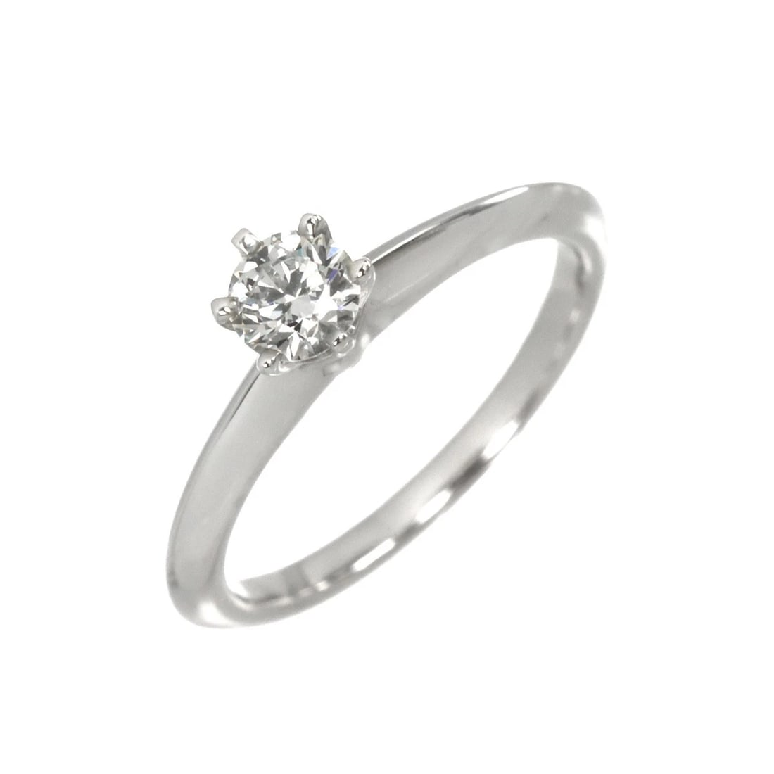 TIFFANY CO. DIAMOND RING PT PLATINUM: TIFFANY Co. Diamond Ring Pt Platinum Brand: TIFFANY Co. Type/Style: Ring Material: Platinum, Main Stone Natural Color: Platinum Size: 4.75-5(US) Accessories: None Accessories Notice: When purchasing