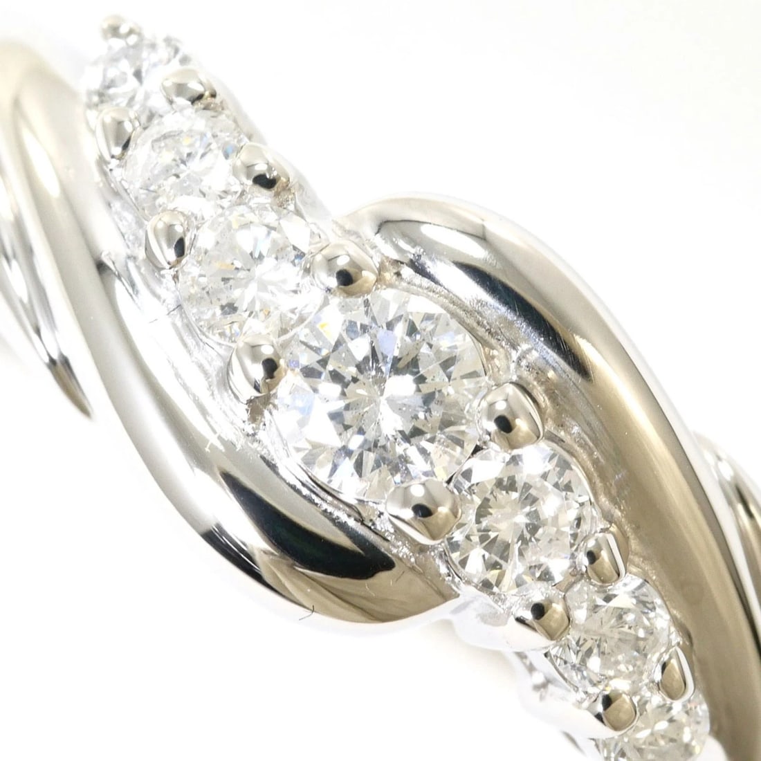 PT900 PLATINUM RING, DIAMOND - 2
