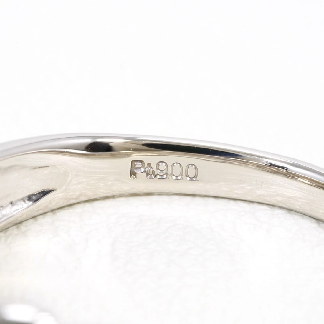 PT900 PLATINUM RING, DIAMOND - 5