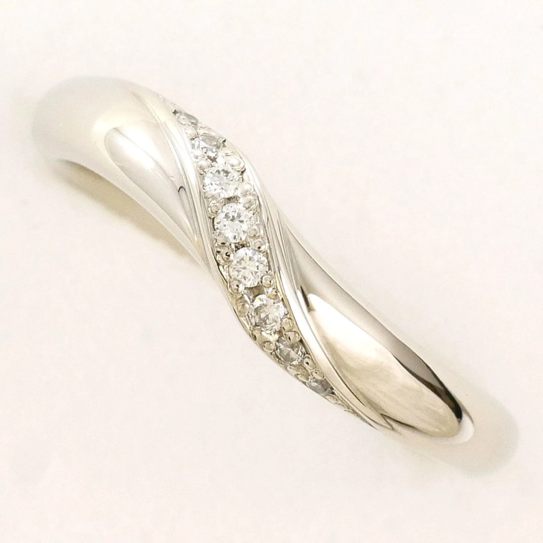 PT999 PLATINUM RING WITH DIAMOND: PT999 Platinum Ring with Diamond Brand: Unbranded Type/Style: Band ring Material: Platinum, Main Stone Sapphire, Natural Color: Platinum Size: US 3.5 Accessories: None Accessories Notice: