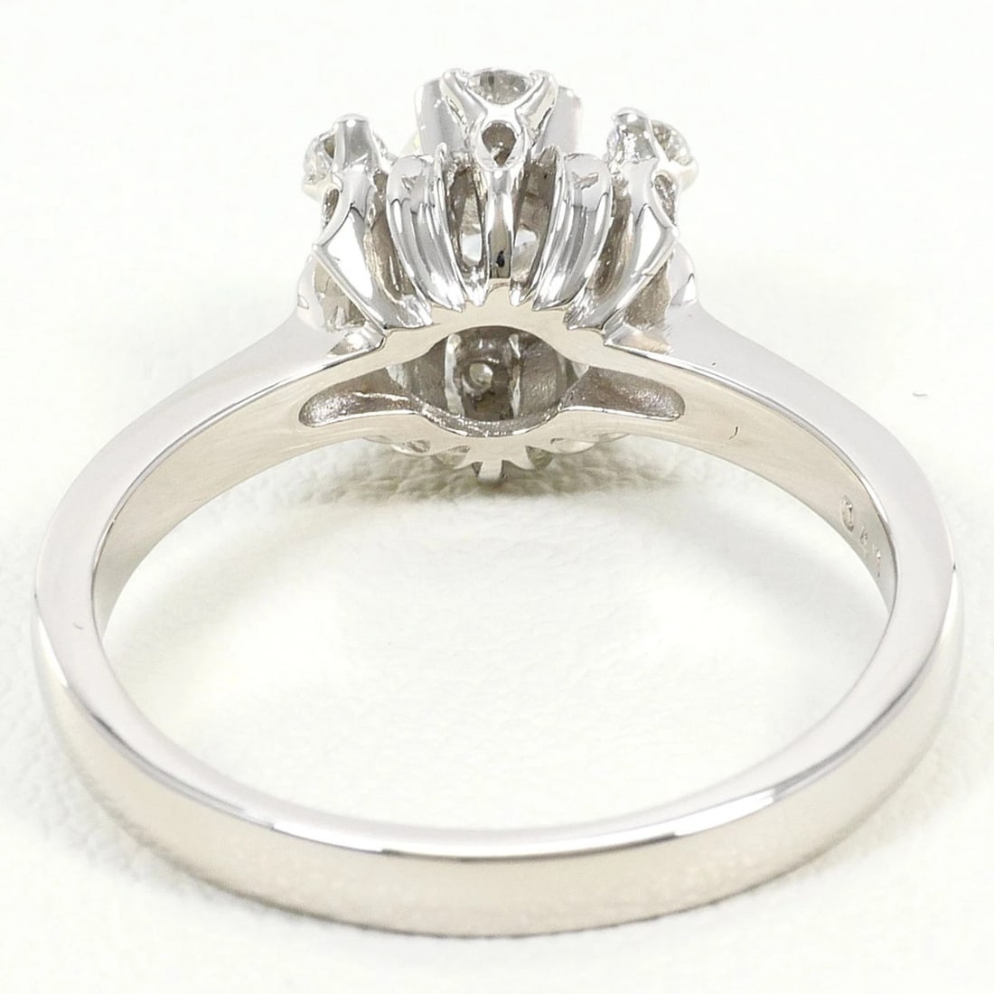 PT900 PLATINUM RING, DIAMOND - 4