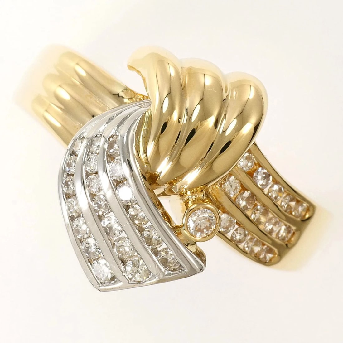 PT900 PLATINUM 18K YELLOW GOLD RING WITH DIAMOND (1 of 4)