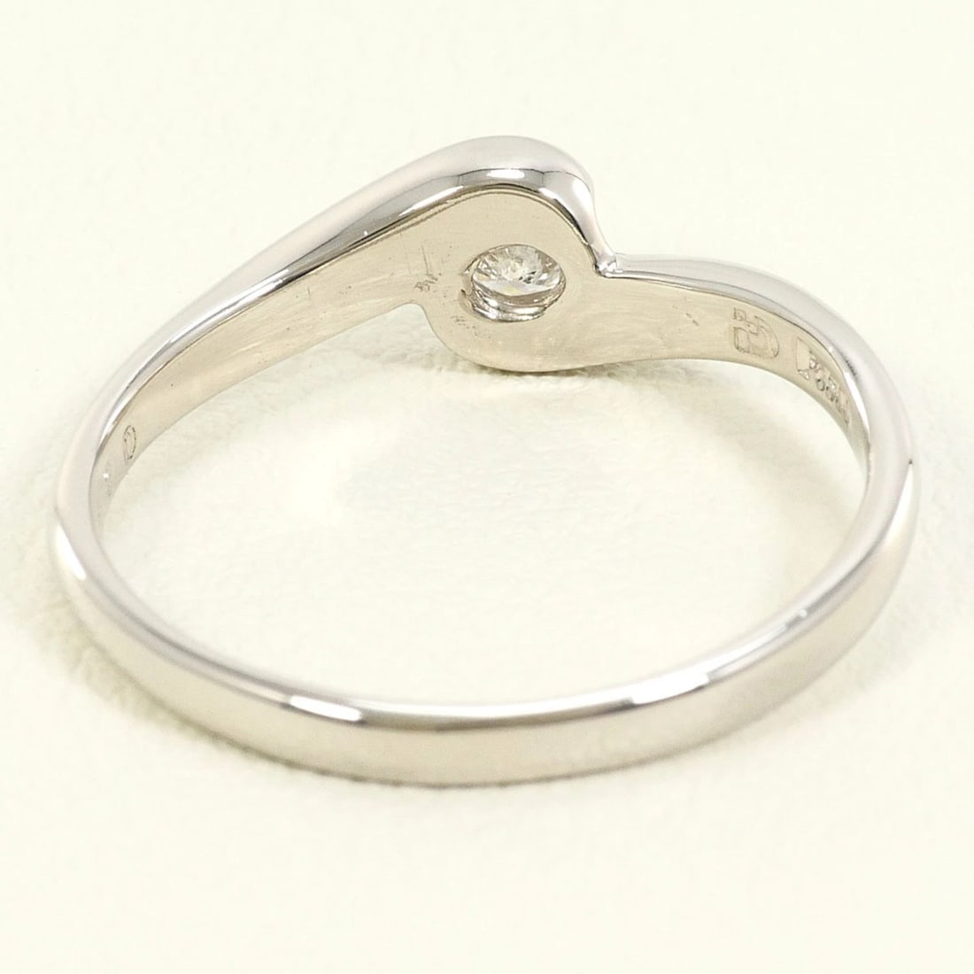 PT900 PLATINUM RING, DIAMOND - 3