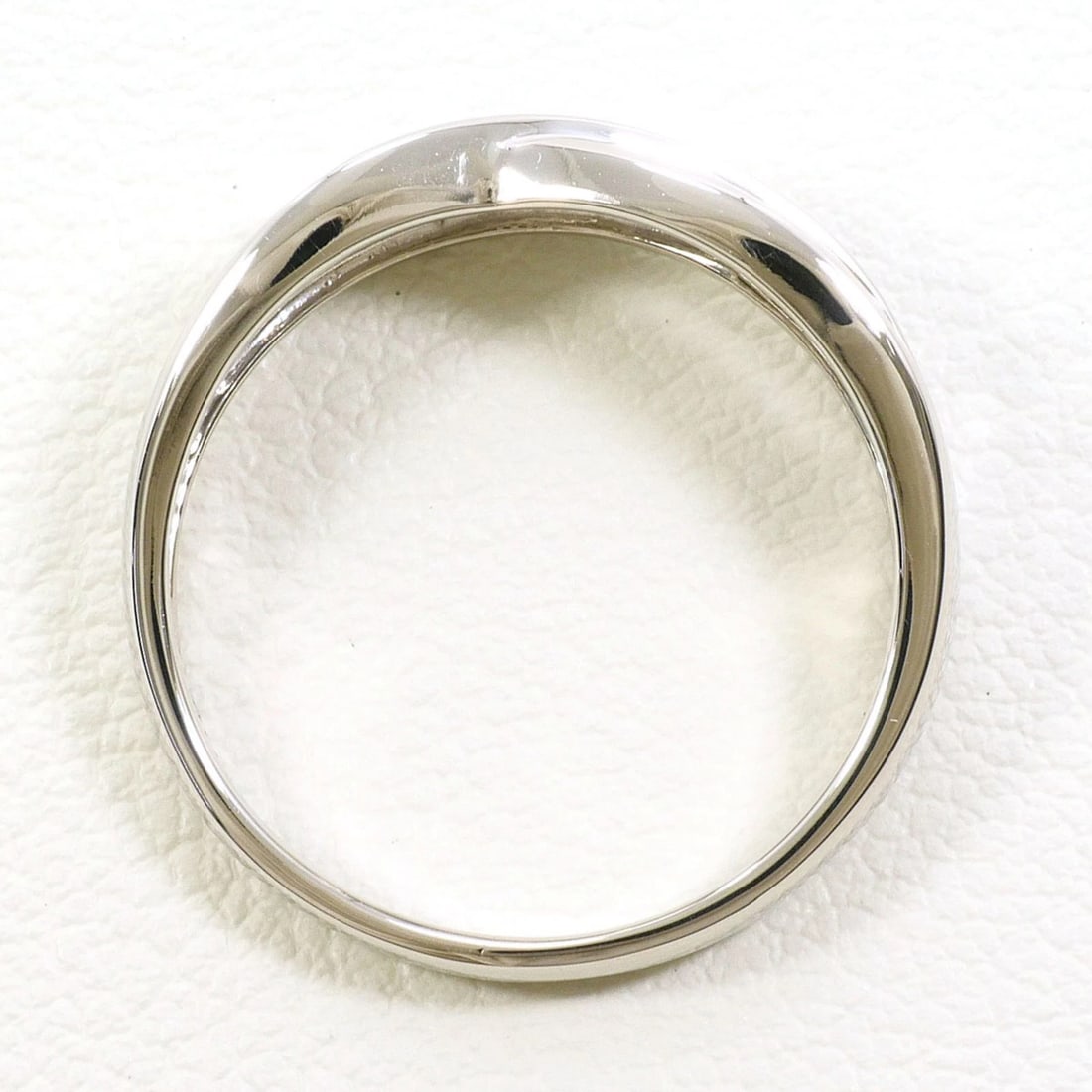 PT900 PLATINUM RING WITH DIAMOND - 2