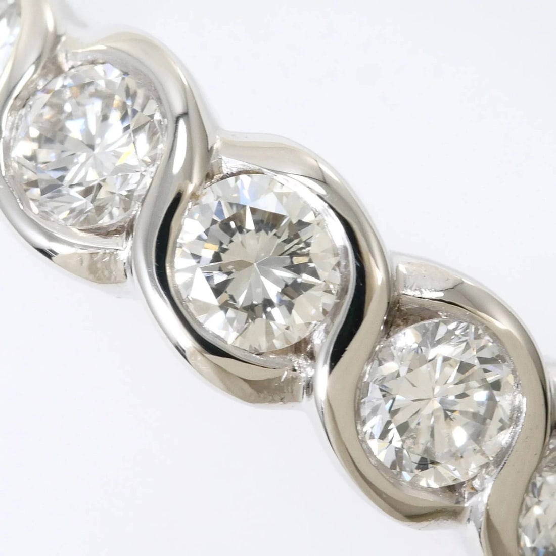 PT900 PLATINUM RING, DIAMOND - 2