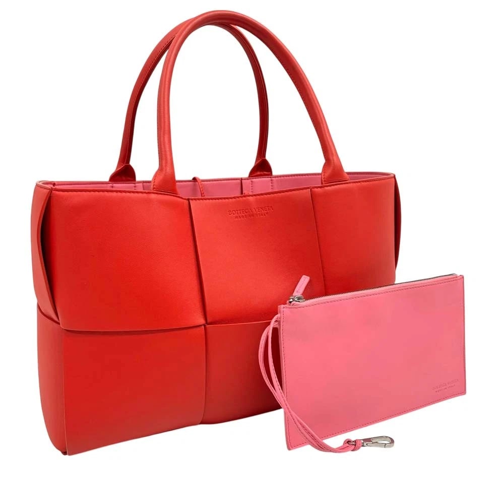 BOTTEGA VENETA TOTE BAG: Bottega Veneta Tote Bag Brand: Bottega Veneta Type/Style: Tote Material: Nappa Leather Color: Red Size: Width x Height x Depth: approx. 15.16 x 9.45 x 5.51 inches (38.5 x 24 x 14 cm) Accessories: