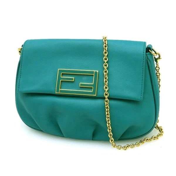 FENDI CHAIN SHOULDER BAG: FENDI Chain Shoulder Bag Brand: Fendi Type/Style: Shoulder Bag Material: None Color: None Size: Width: 22 cm (approx. 8.7 inches) Height: 14.5 cm (approx. 5.7 inches) Depth: 6 cm (approx. 2.4 inches)
