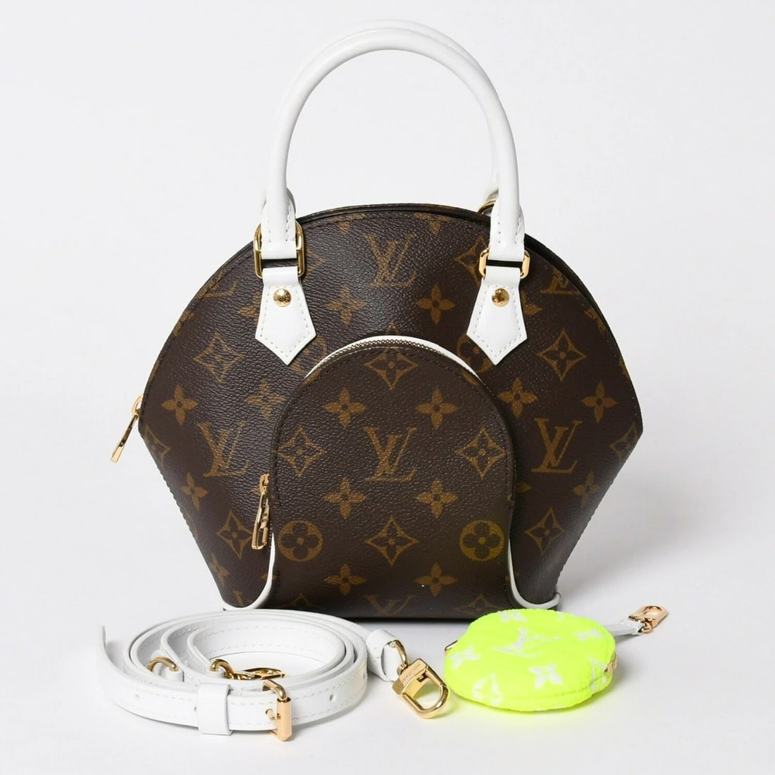 LOUIS VUITTON MONOGRAM SHOULDER BAG PURSE: Louis Vuitton Monogram Shoulder Bag Purse Brand: Louis Vuitton Type/Style: Satchel/Top Handle Bag Material: PVC, Leather Color: Brown, White, Green Size: W approx. 15.5cm x H approx. 20cm x D approx.
