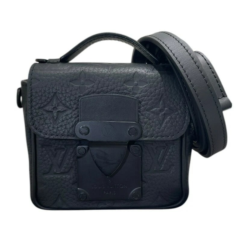 LOUIS VUITTON PICO S-LOCK BLACK TAURILLON: Louis Vuitton Pico S-Lock Black Taurillon Brand: Louis Vuitton Type/Style: Shoulder Bag Material: Taurillon Leather Color: Black Size: Width: Approx. 5.1 inches Height: Approx. 4.7 inches Depth: