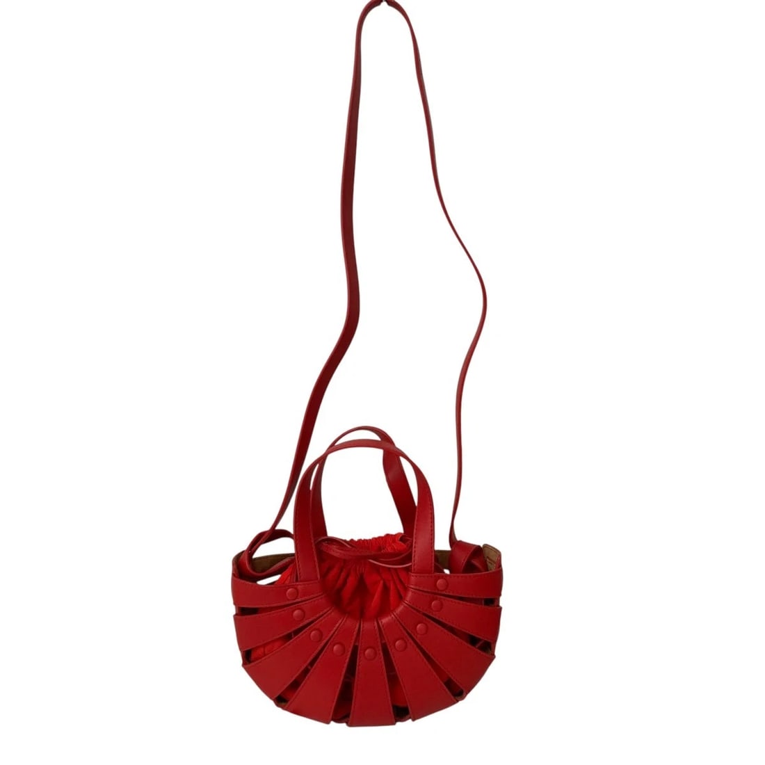BOTTEGA VENETA THE SHELL LEATHER 2WAY CROSSBODY SHOULDER BAG: Bottega Veneta The Shell Leather 2WAY Crossbody Shoulder Bag Brand: Bottega Veneta Type/Style: Shoulder Bag Material: Leather Color: Red Size: Height: approx. 13cm (5.1 inches) Width: approx. 23cm