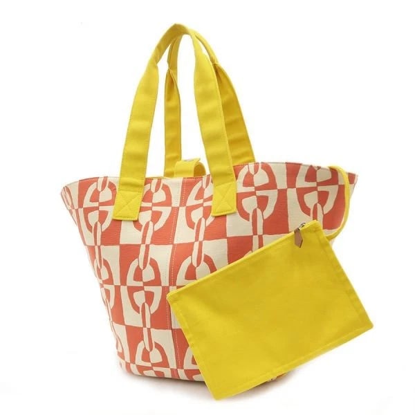 ?HERMES PANIER DE PLAGE PM TOTE BAG: ?HERMES Panier de Plage PM Tote Bag Brand: hermes Type/Style: Tote Material: None Color: Orange Size: W: 27/54 x H: 31 x D: 18 Accessories: None Accessories Notice: When purchasing pre-own