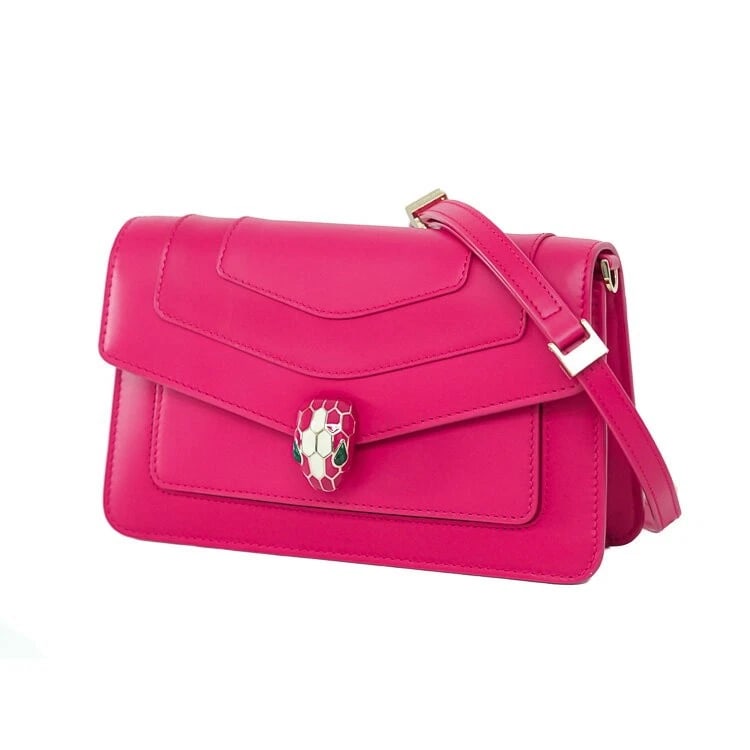 BVLGARI SHOULDER BAG SERPENTI FOREVER: BVLGARI Shoulder Bag Serpenti Forever Brand: Bvlgari Type/Style: Shoulder Bag Material: Leather Color: Pink Size: Width: approx. 8.66 inches (22 cm) Height: approx. 5.12 inches (13 cm) Depth: approx. 