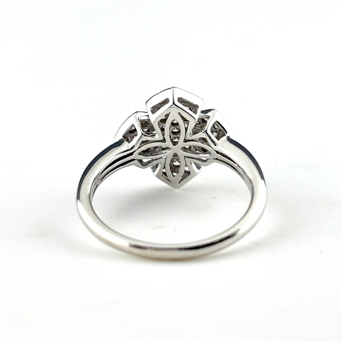 MELEE DIAMOND DESIGN RING WG RING - 4