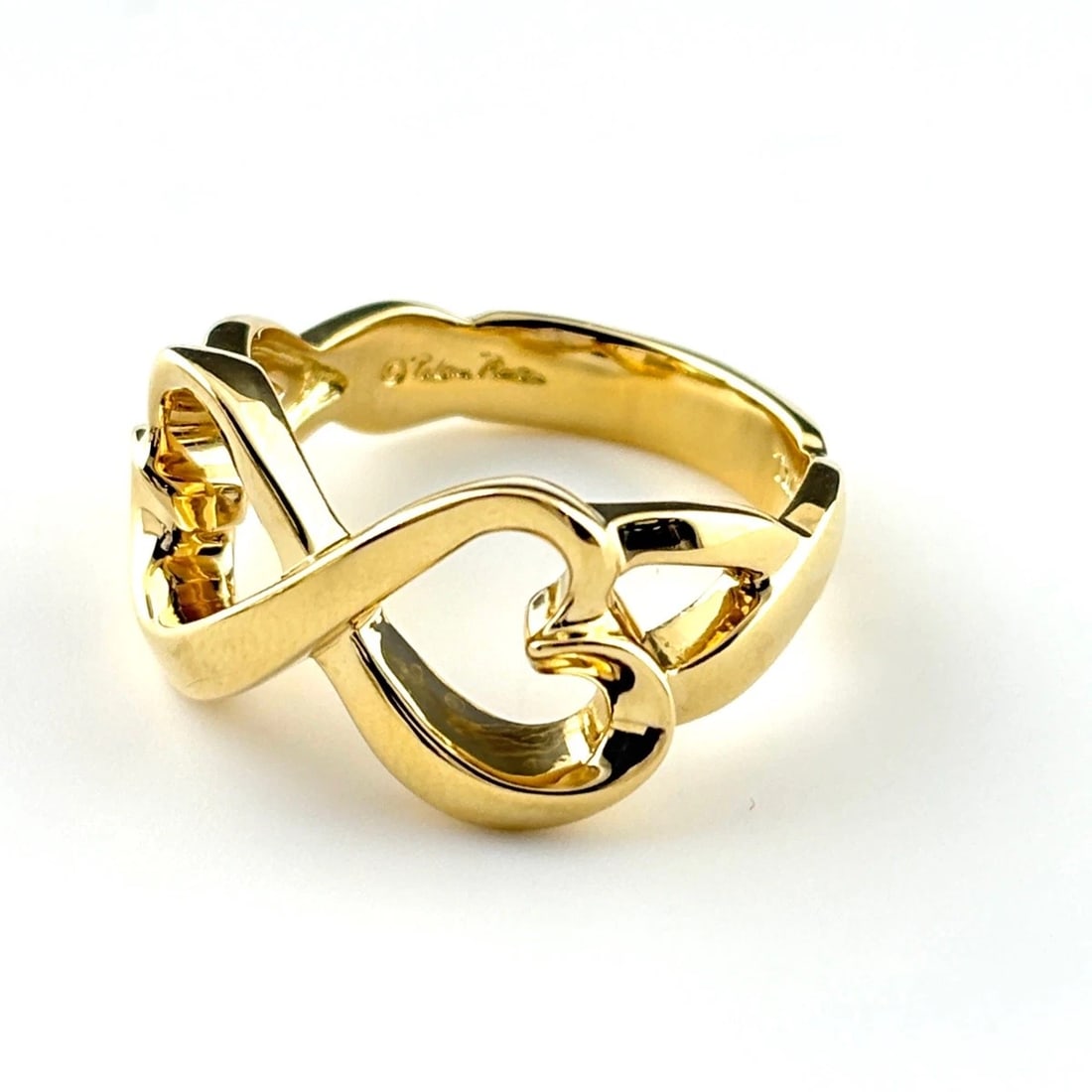 TIFFANY&CO. DOUBLE RUBBING HEART YG RING 750: Tiffany&Co. Double Rubbing Heart Yg Ring 750 Brand: TIFFANY&Co. Type/Style: Ring Material: 750YG, Main Stone Ruby /Secondary Stone:Natural Color: YG Size: US7.5 to 8 Accessories: None Acce