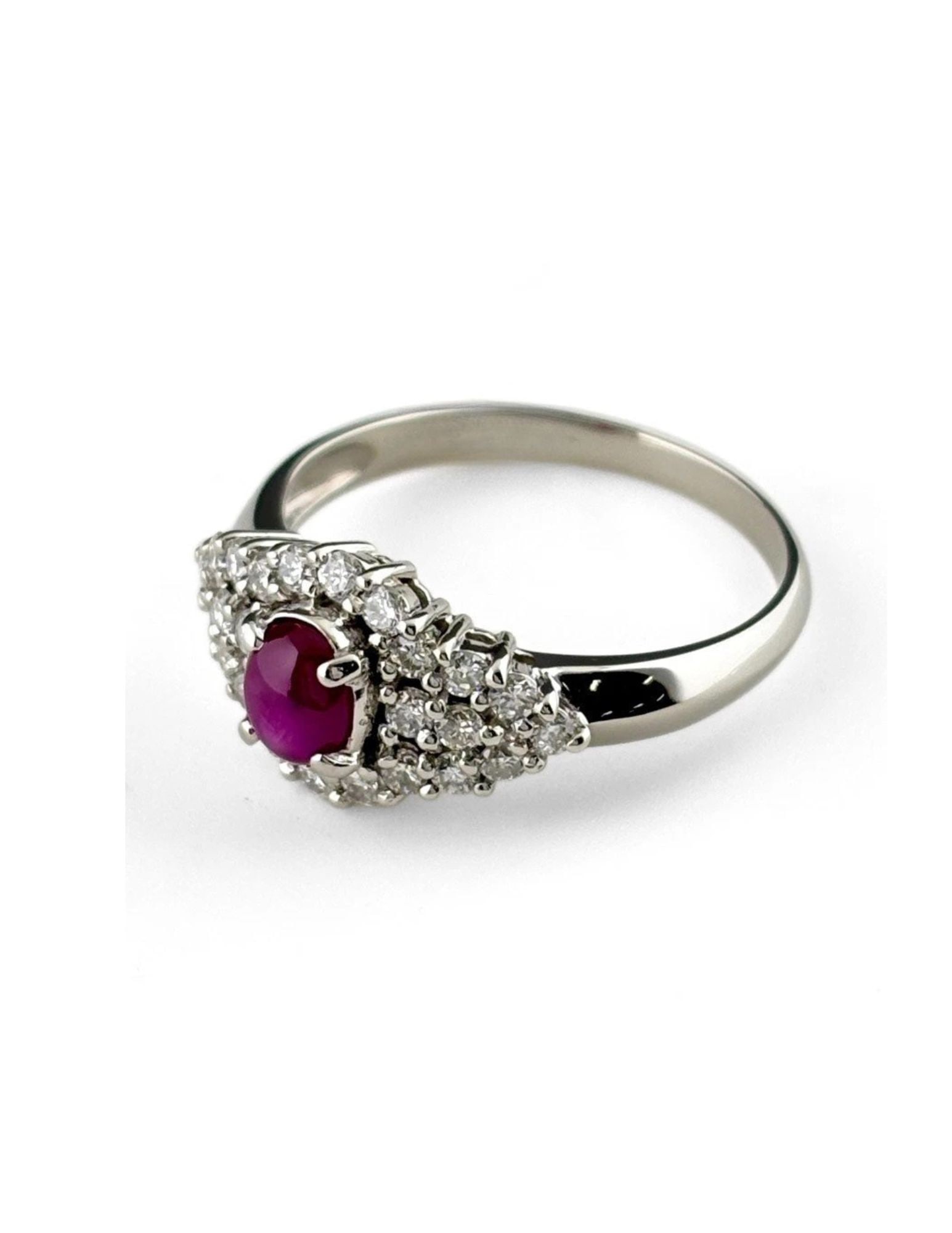 STAR RUBY DESIGN RING PLATINUM MELEE DIAMOND RING: Star Ruby Design Ring Platinum Melee Diamond Ring Brand: Unbranded Type/Style: Ring Material: Pt900, Main Stone Natural Color: None Size: US7 to 7.5 Accessories: None Accessories Notice: When