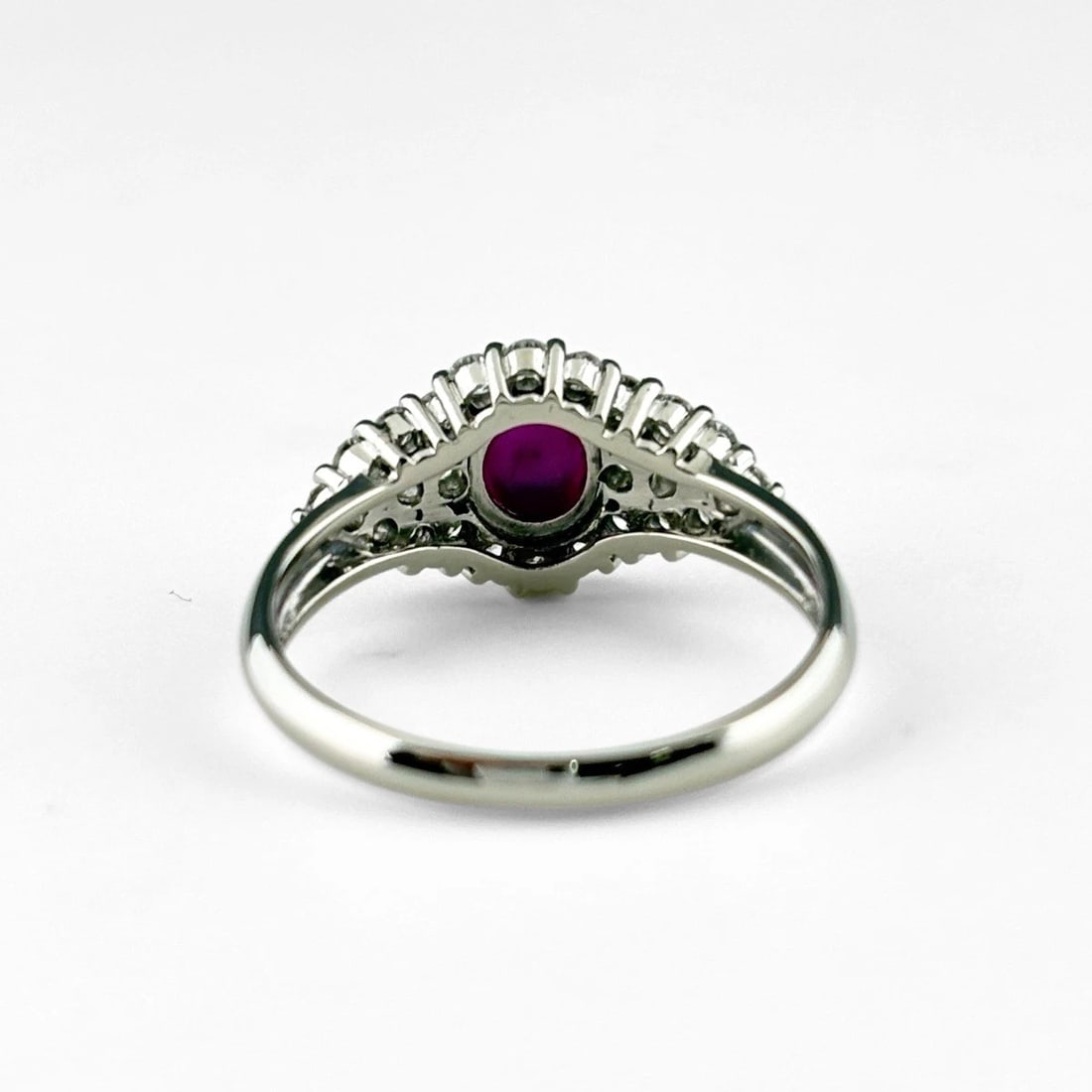 STAR RUBY DESIGN RING PLATINUM MELEE DIAMOND RING - 4