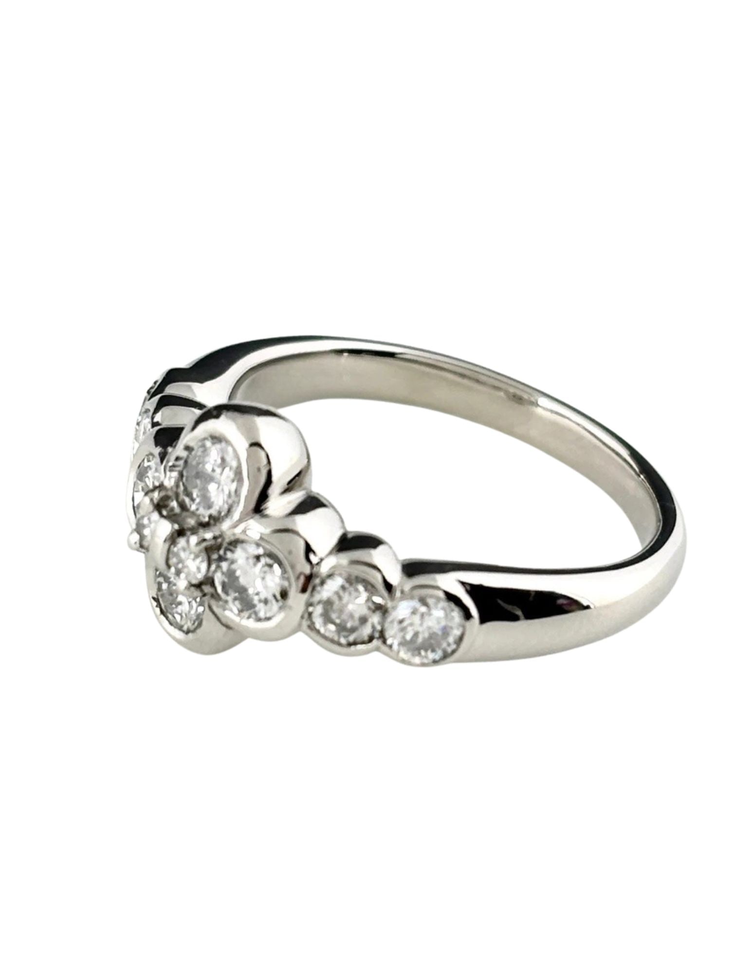 MELEE DIAMOND DESIGN RING PLATINUM RING PT900: Melee Diamond Design Ring Platinum Ring Pt900 Brand: Unbranded Type/Style: Ring Material: Pt900, Main Stone Natural Color: None Size: US6.5 Accessories: None Accessories Notice: When purch