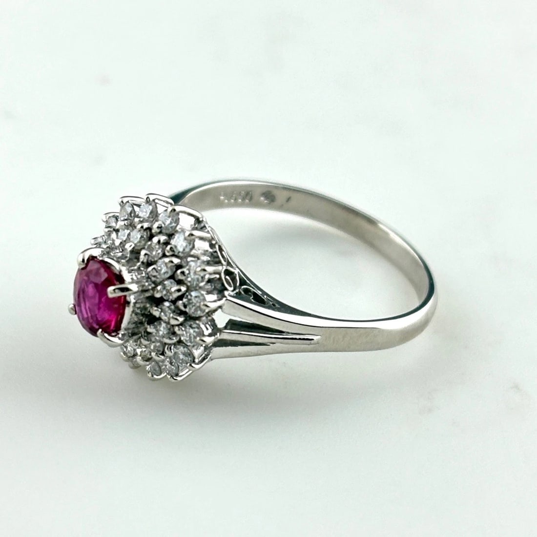 RUBY PLATINUM MELEE DIAMOND RING PT850: Ruby Platinum Melee Diamond Ring Pt850 Brand: Unbranded Type/Style: Ring Material: Pt850, Main Stone Ruby /Secondary Stone:Natural Color: None Size: US6.5 to 7 Accessories: None Accessorie