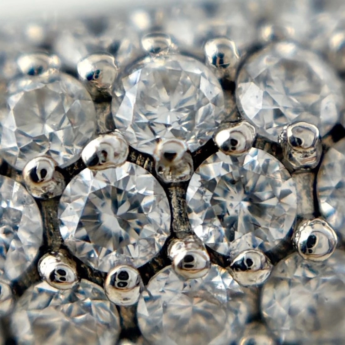 MELEE DIAMOND DESIGN RING 18K - 2