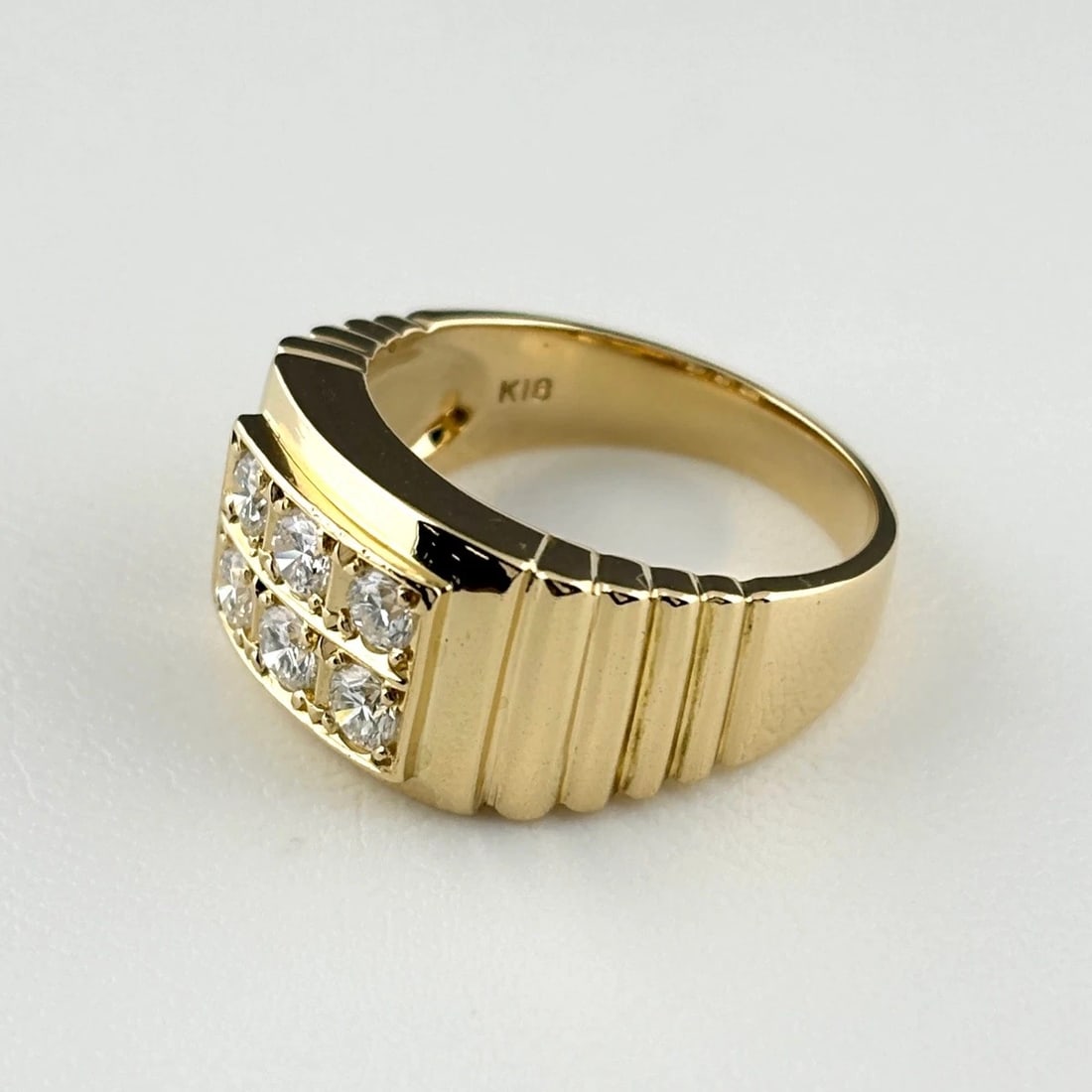MELEE DIAMOND DESIGN RING YG RING 18K: Melee Diamond Design Ring Yg Ring 18K Brand: Unbranded Type/Style: Ring Material: 18K YG, Main Stone Natural Color: YG Size: US8.5 Accessories: None Accessories Notice: When purchasing pre