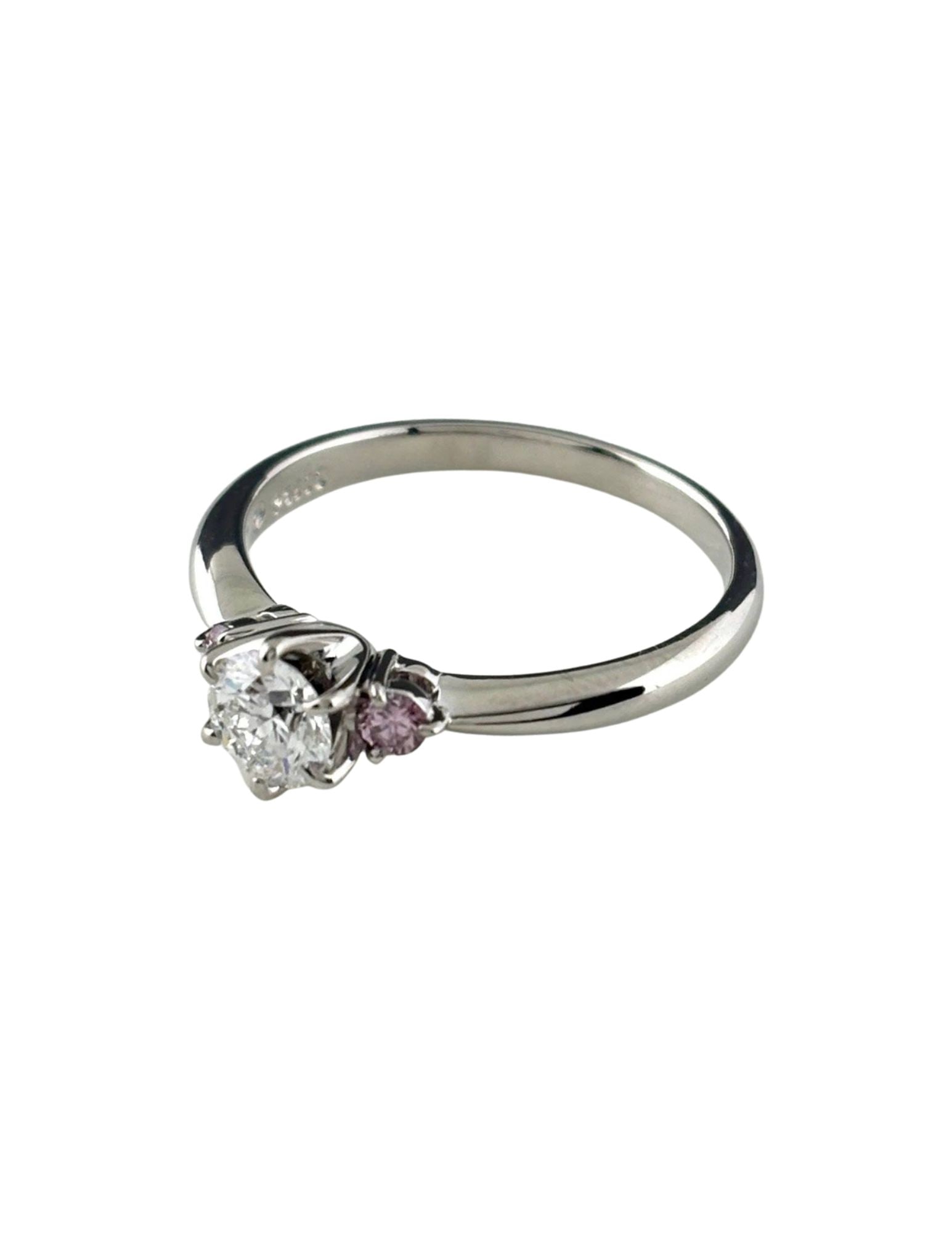 TASAKI DIAMOND RING PLATINUM MELEE DIAMOND RING: Tasaki Diamond Ring Platinum Melee Diamond Ring Brand: TASAKI Type/Style: Ring Material: Pt900, Main Stone Natural Color: None Size: US6 to 6.5 Accessories: None Accessories Notice: When p