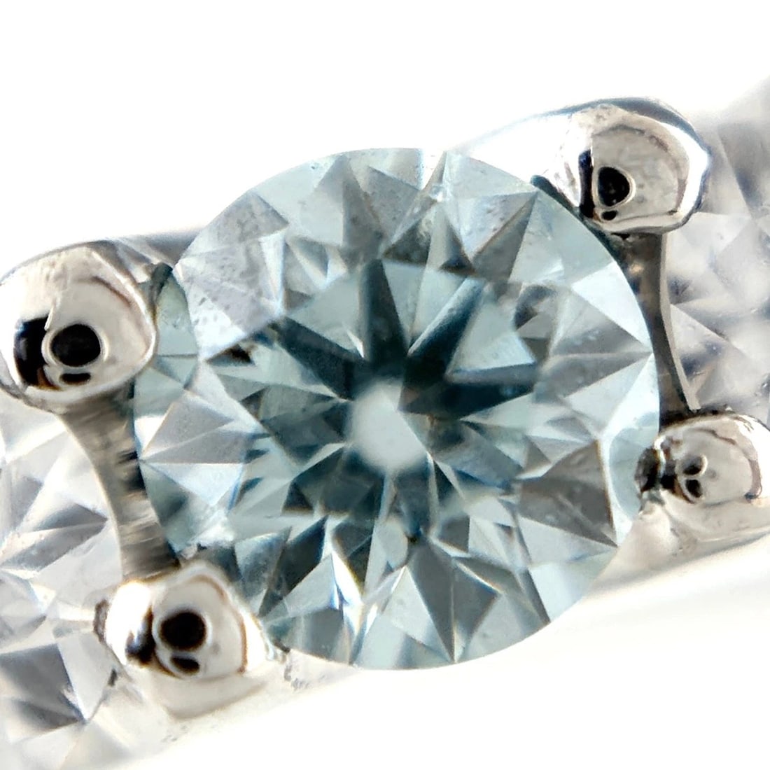 MELEE DIAMOND DESIGN RING PLATINUM RING - 2