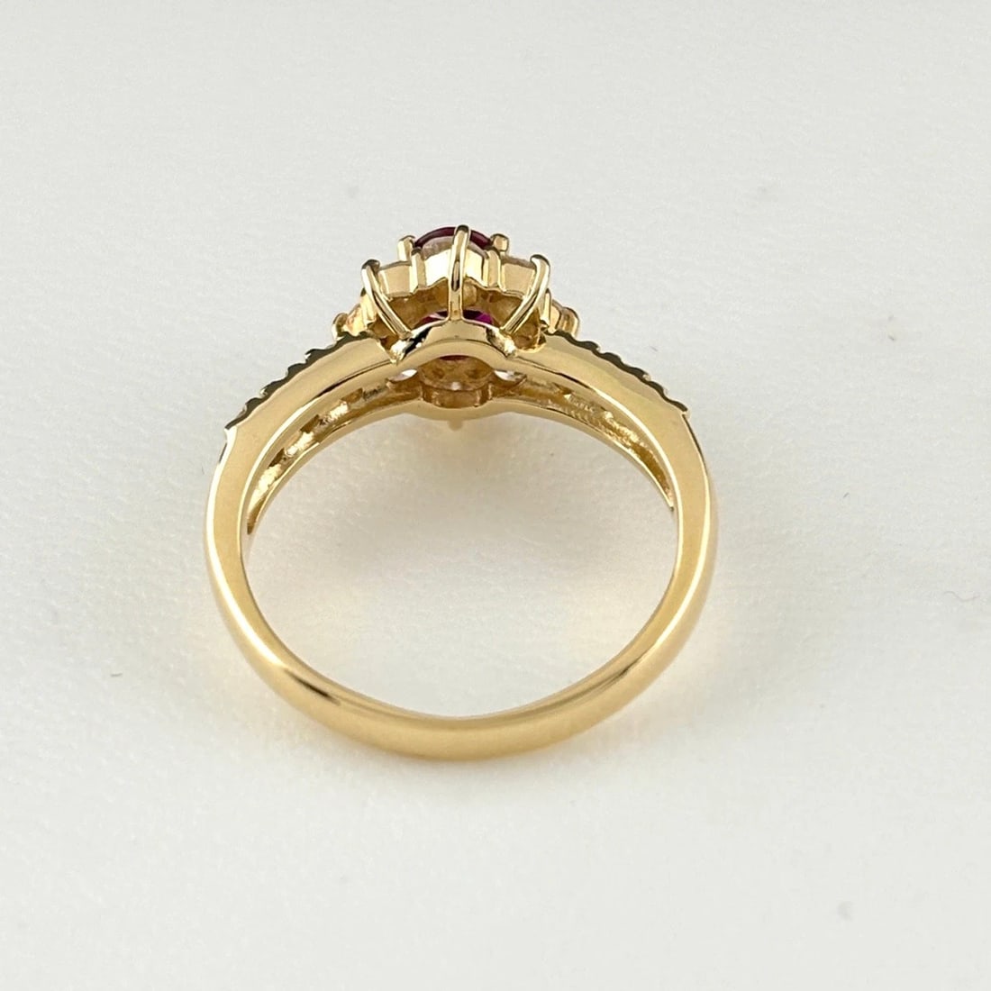 RUBY YG YELLOWGOLD RING MELEE DIAMOND RING - 4