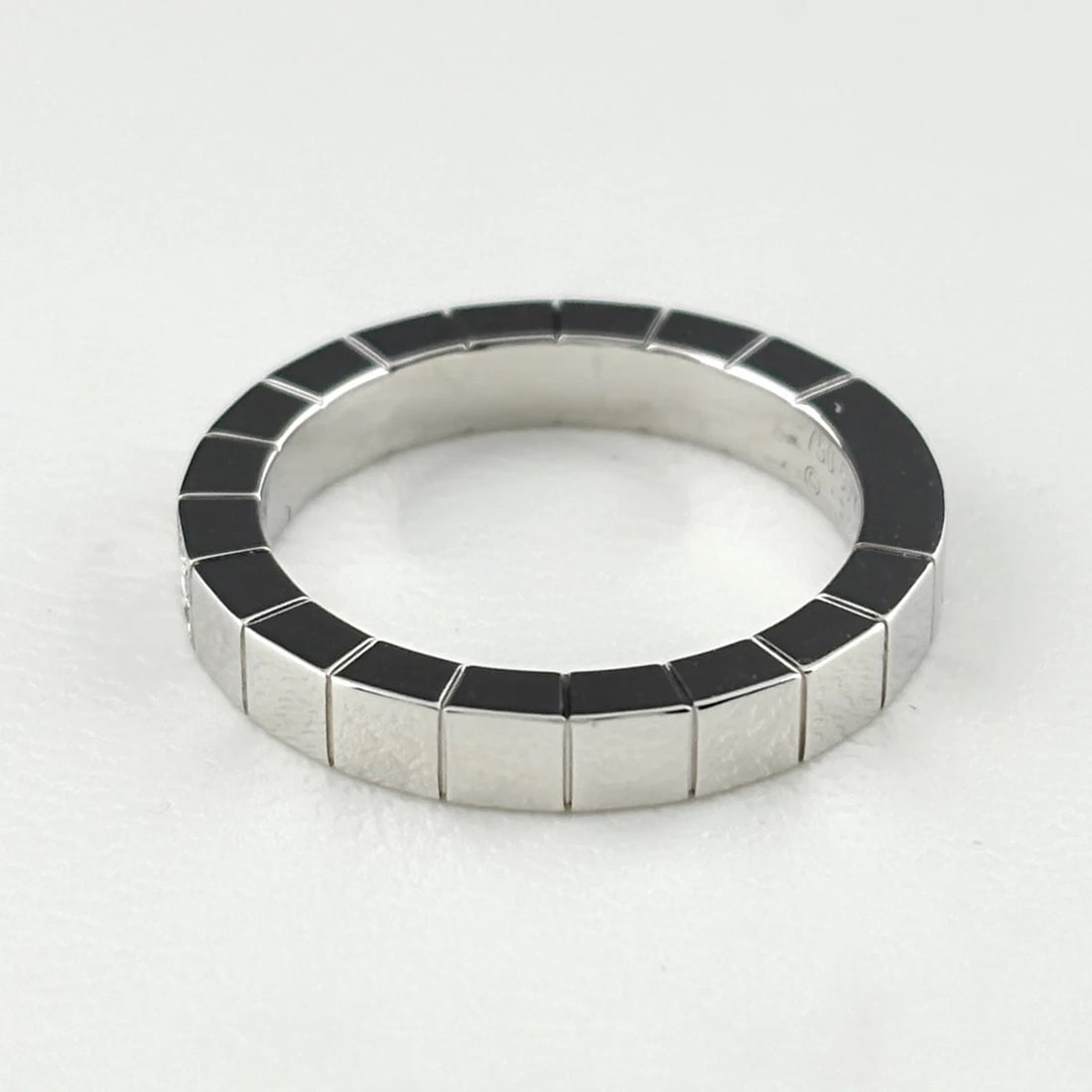 CARTIER LANIER RING MELEE DIAMOND RING 750: Cartier Lanier Ring Melee Diamond Ring 750 Brand: CARTIER Type/Style: Ring Material: 750 Color: None Size: US5.5 Accessories: None Accessories Notice: When purchasing pre-owned goods, plea