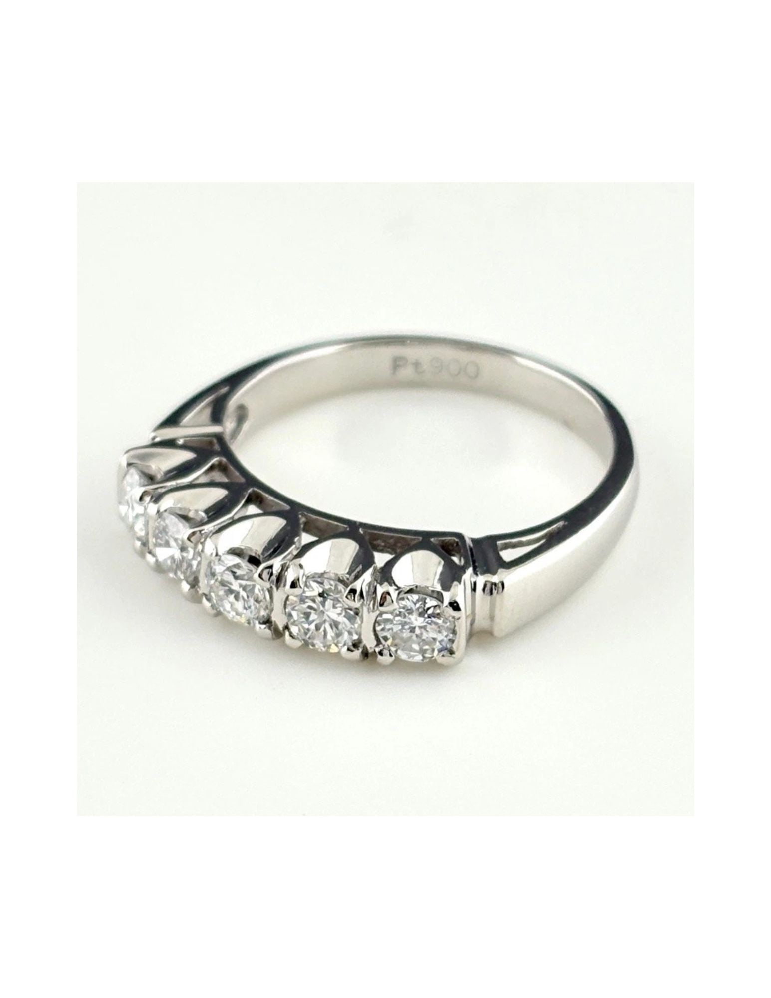 MELEE DIAMOND DESIGN RING PLATINUM RING PT900 DIAMOND: Melee Diamond Design Ring Platinum Ring Pt900 Diamond Brand: Unbranded Type/Style: Ring Material: Pt900, Main Stone Natural Color: None Size: US5 Accessories: None Accessories Notice: When