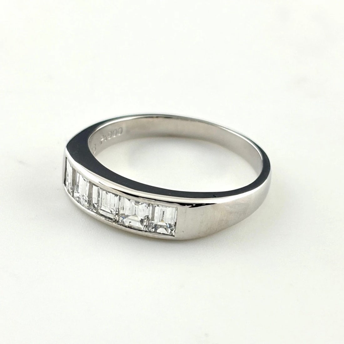 MELEE DIAMOND DESIGN RING PLATINUM RING PT900 DIAMOND: Melee Diamond Design Ring Platinum Ring Pt900 Diamond Brand: Unbranded Type/Style: Ring Material: Pt900, Main Stone Natural Color: None Size: US7.5 to 8 Accessories: None Accessories Notice: When
