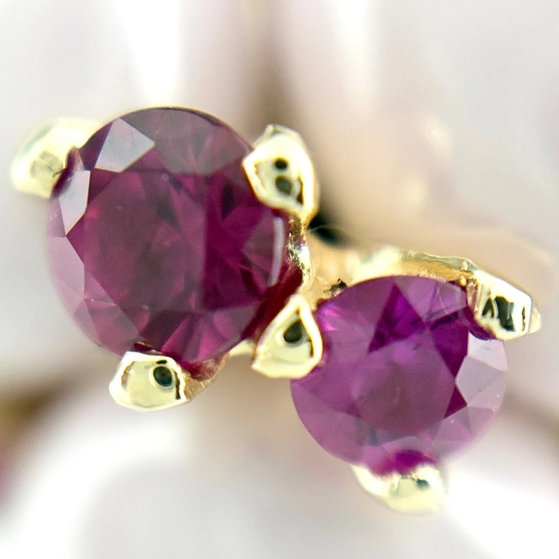 POMELLATO CAPRI RING PG RING 750 RUBY - 2