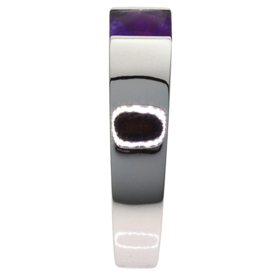 CARTIER TANK RING AMETHYST RING K18 WHITE GOLD: CARTIER Tank ring Amethyst Ring K18 White Gold Brand: CARTIER Type/Style: Ring Material: K18 White Gold, Main Stone Amethyst Color: Silver Size: 8.25(US) Accessories: None Accessories Noti