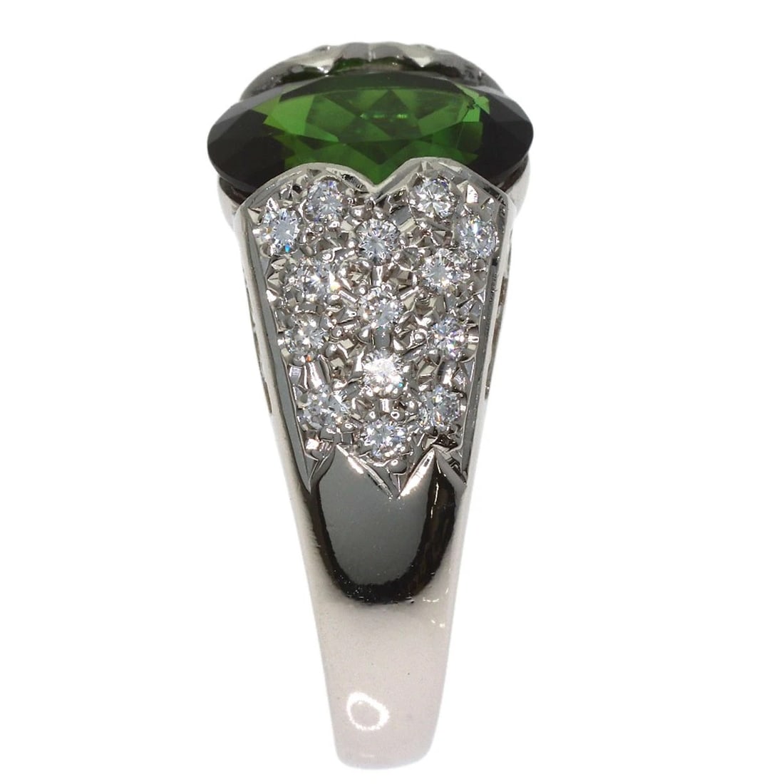 SHUNICHI TAMURA GREEN TOURMALINE DIAMOND RING PLATINUM PT900: Shunichi Tamura Green Tourmaline Diamond Ring Platinum PT900 Brand: SELECT JEWELRY Type/Style: Ring Material: Platinum PT900, Main Stone Tourmaline Color: Silver Size: 6(US) Accessories: None