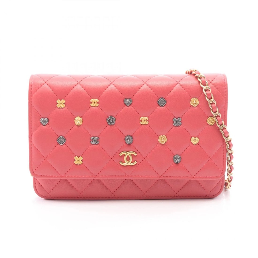 CHANEL MATELASSE CHAIN WALLET SHOULDER CROSSBODY BAG: CHANEL Matelasse Chain Wallet Shoulder Crossbody Bag Brand: CHANEL Type/Style: Shoulder Bag Material: Lambskin (sheep leather) Color: Pink?ish colors Size: (H:4.7inch x W:7.5inch x D:1.2inch) Acce