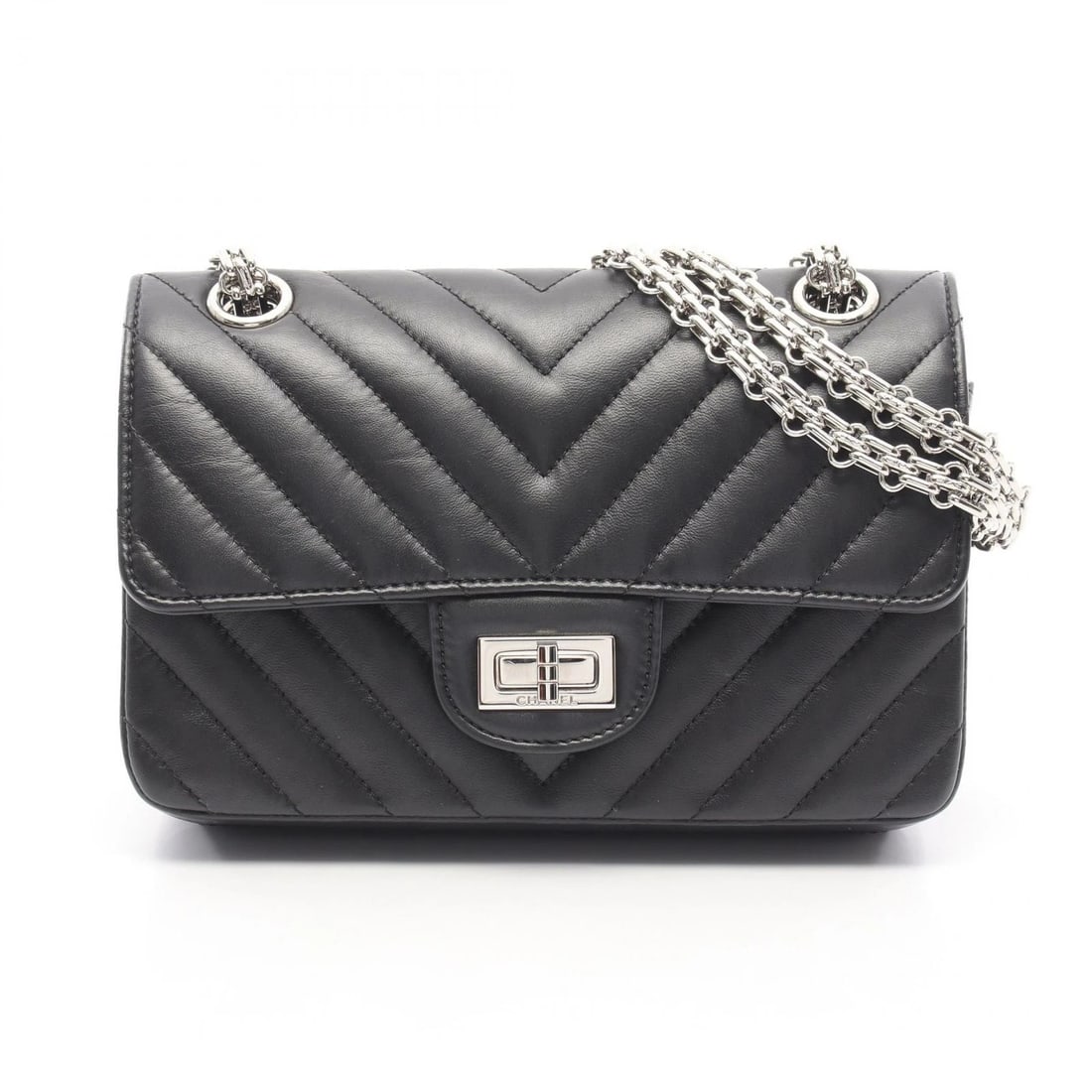 CHANEL 2.55 V-STITCH CHEVRON CHAIN SHOULDER BAG: CHANEL 2.55 V-stitch Chevron Chain Shoulder Bag Brand: CHANEL Type/Style: Shoulder Bag Material: Calfskin (cowhide) Color: Black?ish colors Size: (H:5.1inch x W:7.9inch x D:3.0inch) Accessories: N