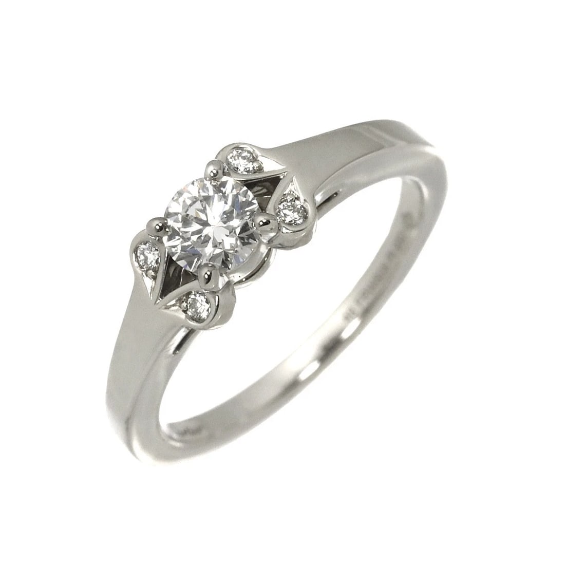 CARTIER BALLERINE DIAMOND RING PT: Cartier Ballerine Diamond Ring Pt Brand: Cartier Type/Style: Ring Material: Pt950, Main Stone Natural Color: Platinum Size: 4.5(US) Accessories: None Accessories Notice: When purchasing pre-owned