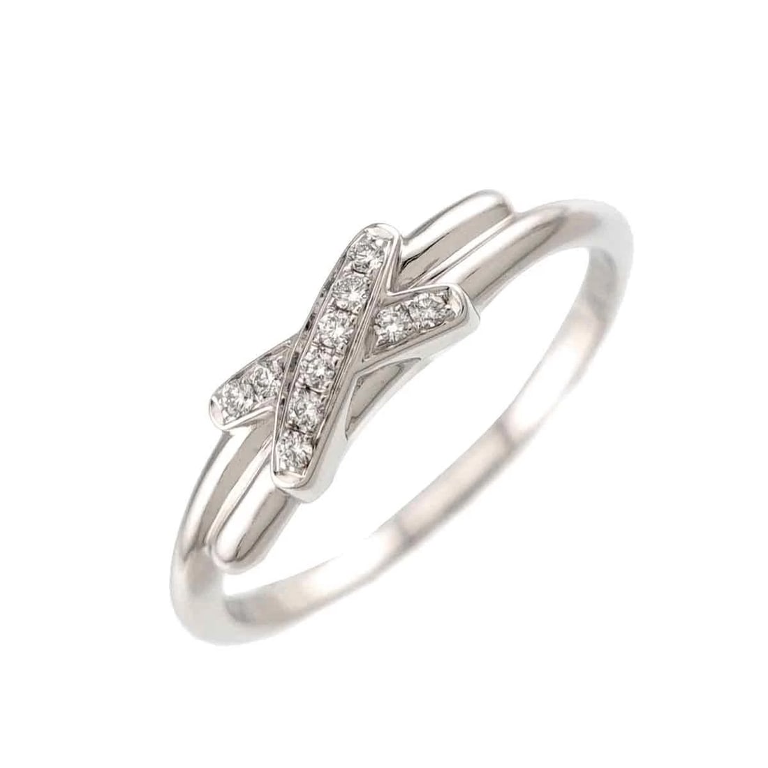 CHAUMET DIAMOND RING: CHAUMET Diamond Ring Brand: CHAUMET Type/Style: Ring Material: 750 White Gold, Main Stone Natural Color: White Gold Size: 4.5(US) Accessories: None Accessories Notice: When purchasing pre-owned