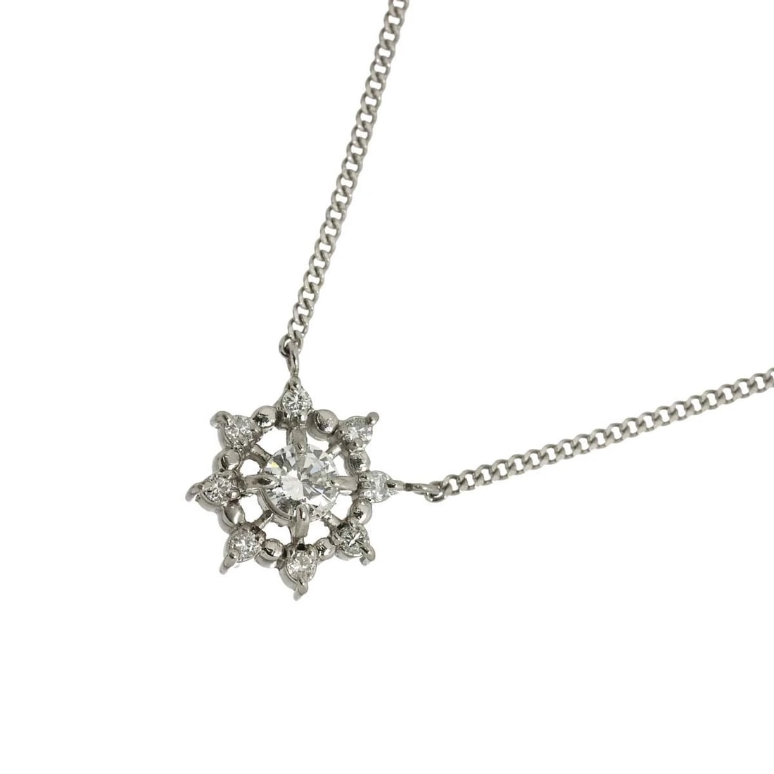 DIAMOND NECKLACE PLATINUM: Diamond Necklace Platinum Brand: Unbranded Type/Style: Necklace Material: Platinum, Main Stone Natural Color: Platinum Size: internal circumference of the chain:15.9inch-14.6inch Top Charm(max):W 11.5