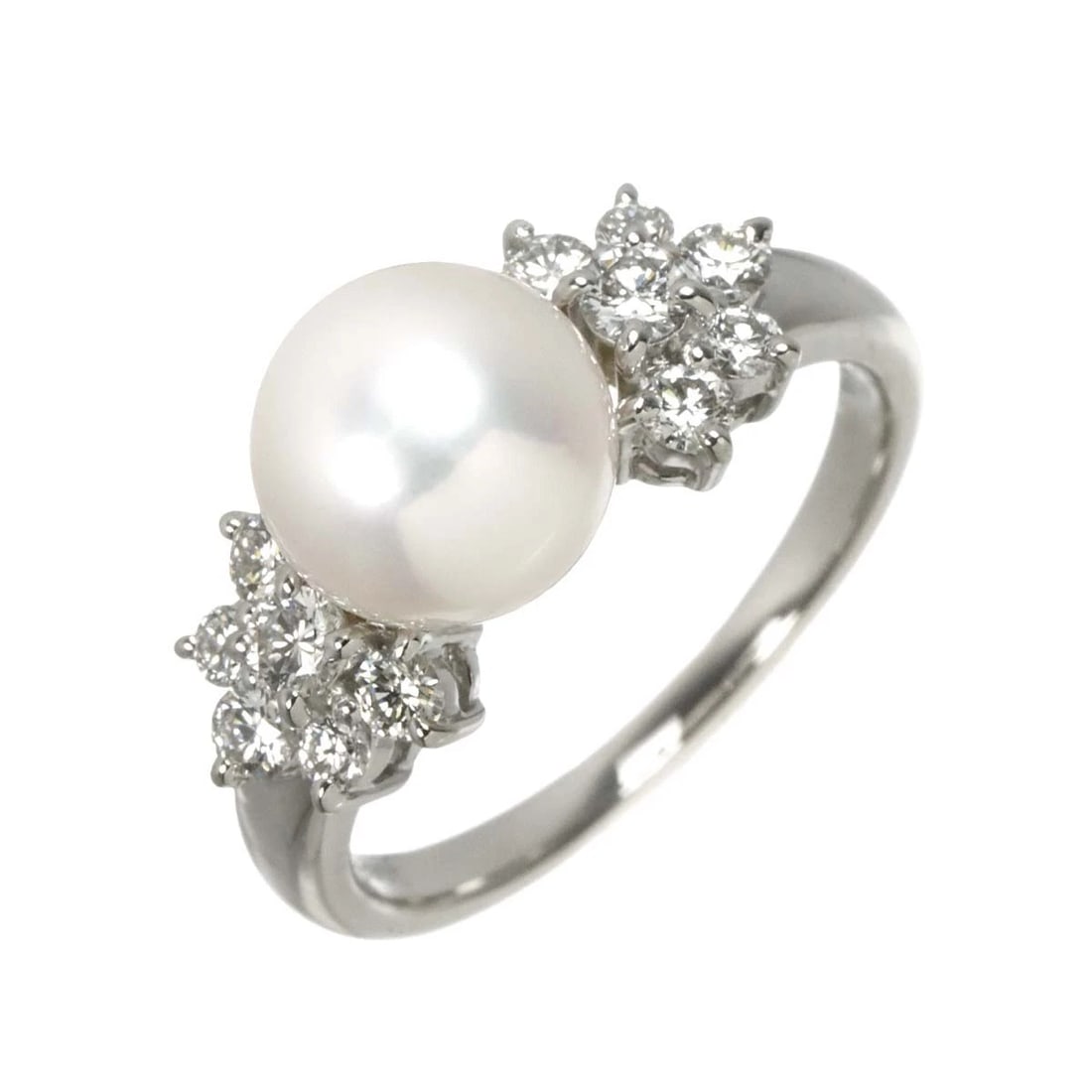 TASAKI AKOYA PEARL DIAMOND RING PT: TASAKI Akoya Pearl Diamond Ring Pt Brand: TASAKI Type/Style: Ring Material: Pt900, Color: Platinum Size: 6.25-6.5(US) Accessories: None Accessories Notice: When purchasing pre-owned goods,