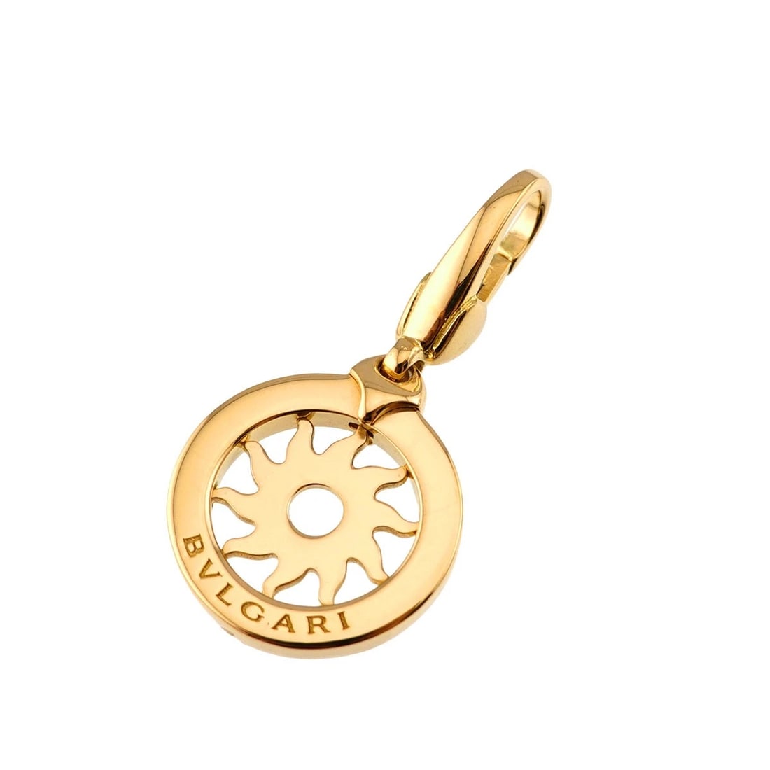 BVLGARI TONDO CROSS PENDANT TOP YG 750: BVLGARI Tondo cross Pendant Top YG 750 Brand: BVLGARI Type/Style: Pendant Material: 750 Yellow Gold, Color: Yellow Gold Size: W14.5xH29.3mm(full length) Thickness:2mm bail:(inside dimension)4x6mm