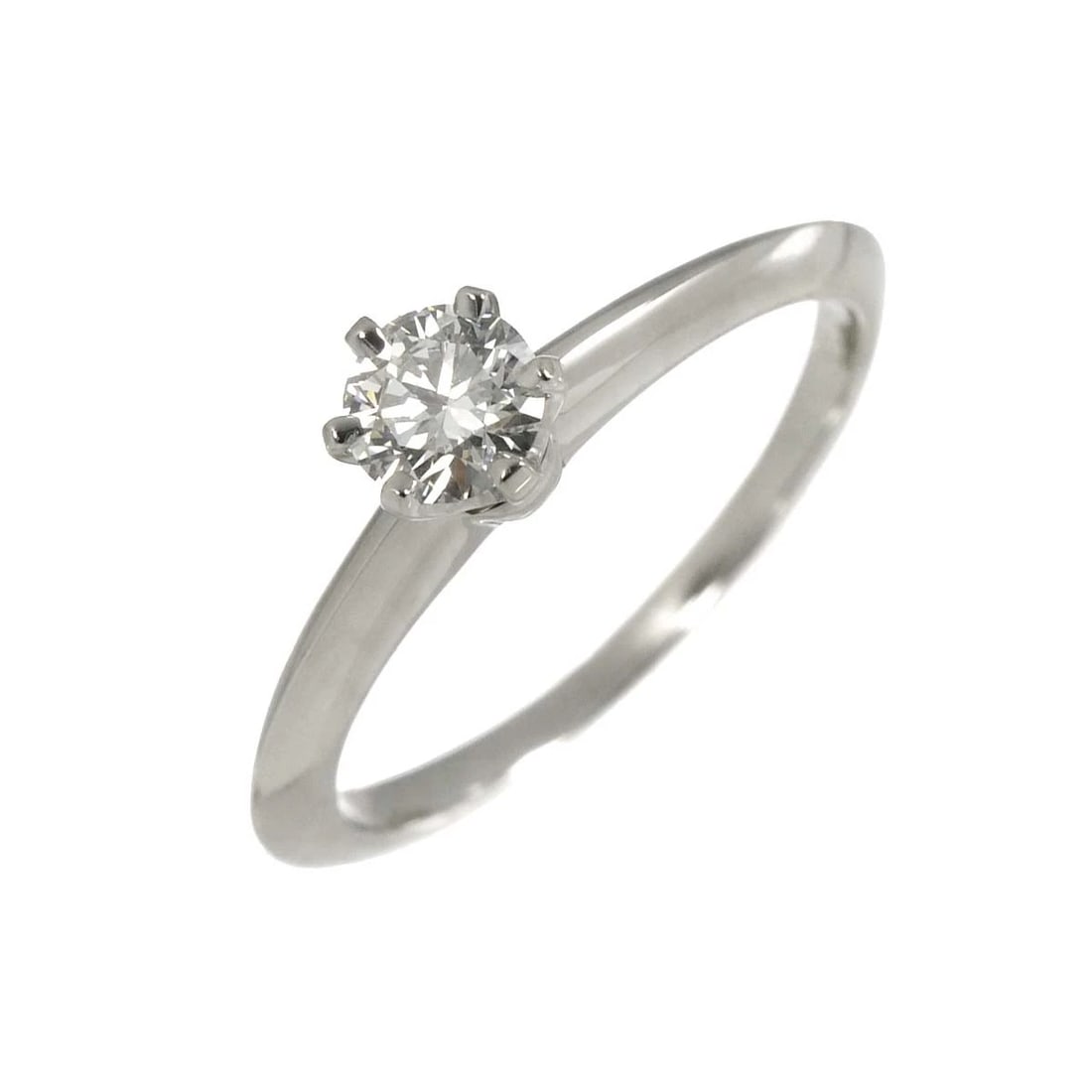 TIFFANY CO. DIAMOND RING PT: TIFFANY Co. Diamond Ring Pt Brand: TIFFANY Co. Type/Style: Ring Material: PT950, Color: Platinum Size: 4.5-4.75(US) Accessories: None Accessories Notice: When purchasing pre-owned goods, please refer