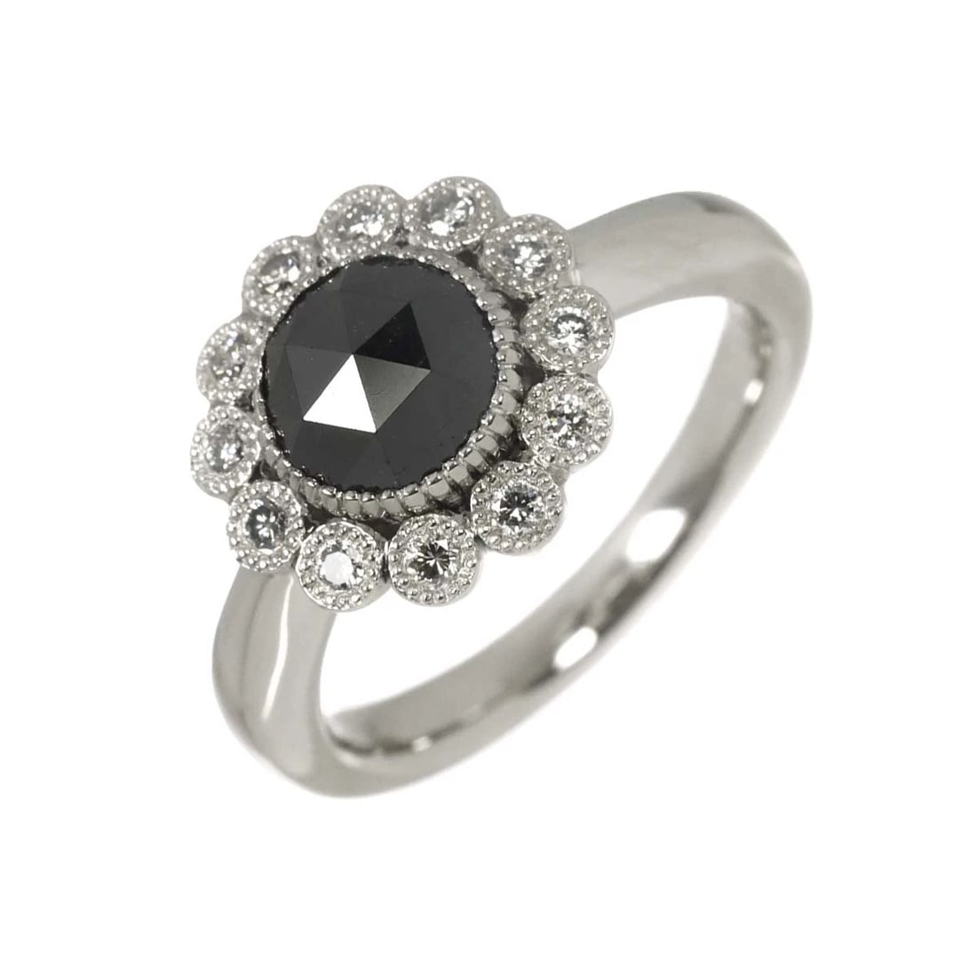 BLACK DIAMOND DIAMOND RING PT: Black Diamond Diamond Ring Pt Brand: Unbranded Type/Style: Ring Material: Pt900, Main Stone Natural Color: Platinum Size: 5.5-5.75(US) Accessories: None Accessories Notice: When purchasing pre-owned