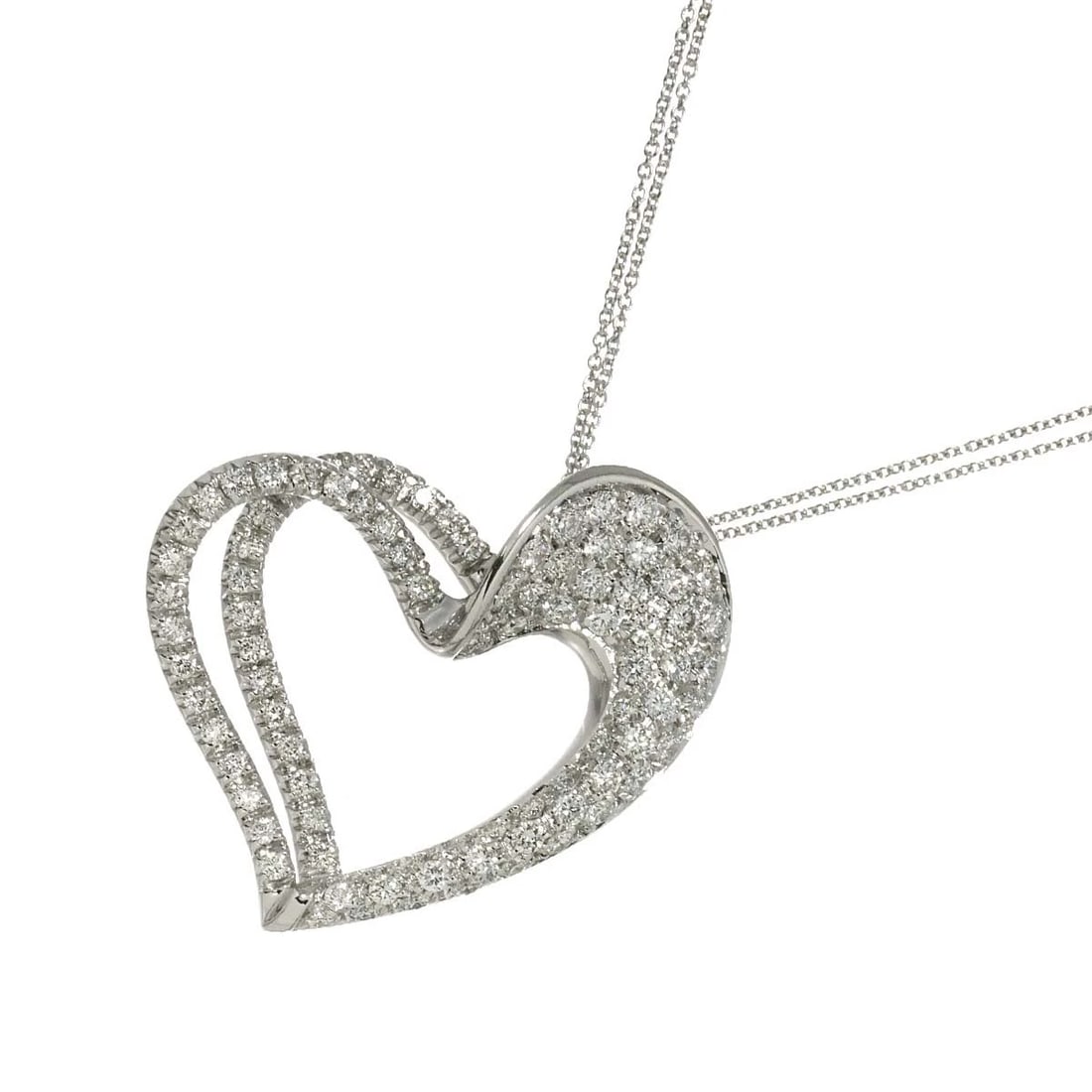 PONTE VECCHIO HEART MOTIF DIAMOND NECKLACE: Ponte Vecchio Heart motif Diamond Necklace Brand: Ponte Vecchio Type/Style: Necklace Material: 750 White Gold, Color: White Gold Size: internal circumference of the chain:16.9inch Top Charm:W 25.3x H