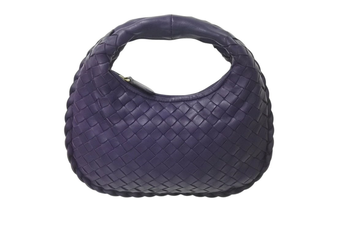 BOTTEGA VENETA INTRECCIATO PURPLE WOVEN LEATHER MINI SHOULDER: Bottega Veneta Intrecciato Purple Woven Leather Mini Shoulder Brand: Bottega Veneta Type/Style: Hobo Bag Material: Leather Color: Purple Size: W approx. 22cm x H approx. 13cm x D approx. 2.5cm Acc