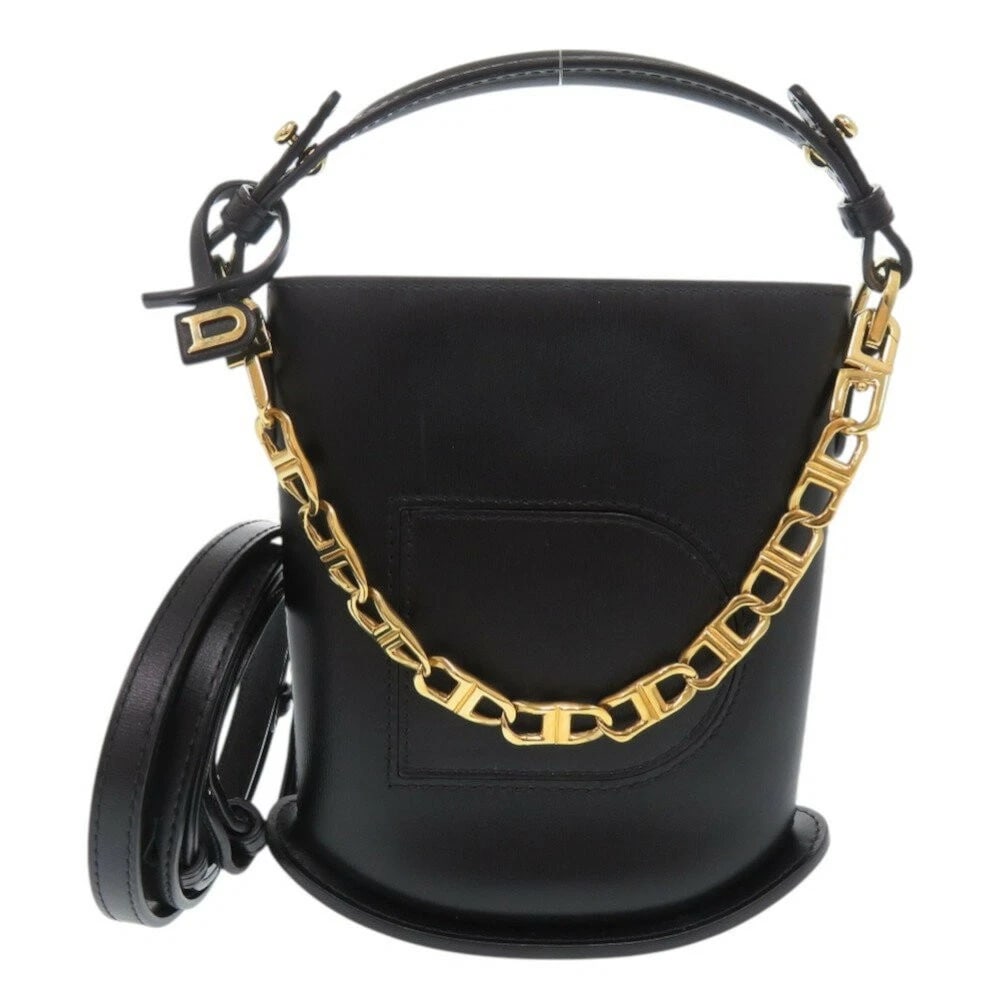 DELVAUX HANDBAG PIN ECLAT NANO BLACK LEATHER 2WAY: DELVAUx Handbag Pin Eclat Nano Black Leather 2way Brand: Delvaux Type/Style: Top Handle Bag Material: Leather Color: Black Size: Width: 15 cm (5.91 inches) Height: 16 cm (6.30 inches) Depth: 5.5 cm